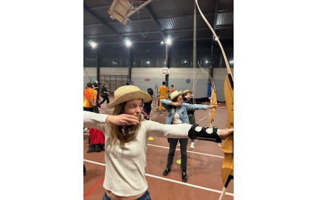 Les archers du phénix accompagnent les Amazones